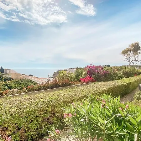 Monte Dourado Apartment *