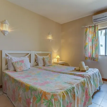 Monte Dourado Apartment