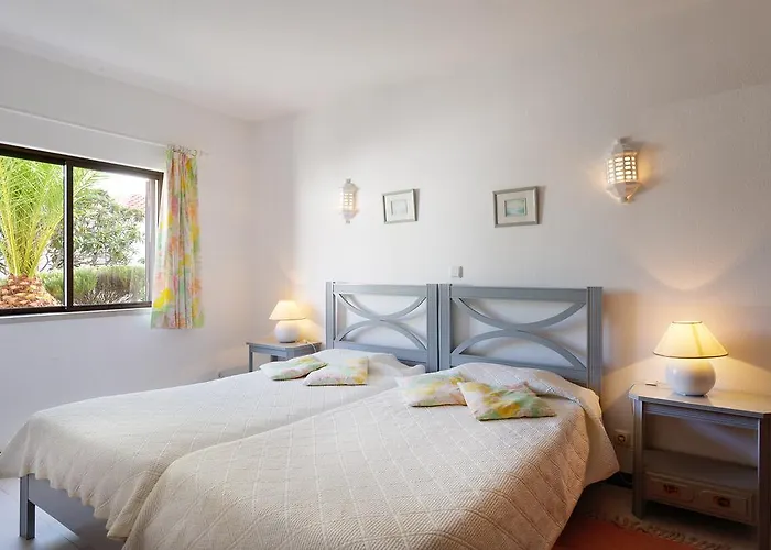 Apartment Monte Dourado *