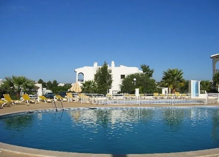 Monte Dourado Apartment