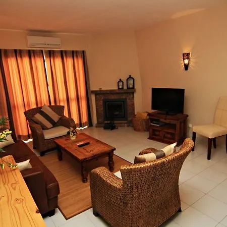 Apartment Monte Dourado *