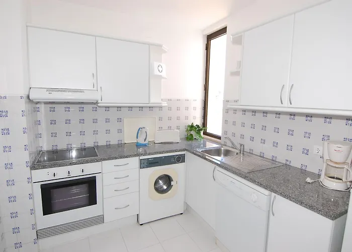 Monte Dourado كارفويرو