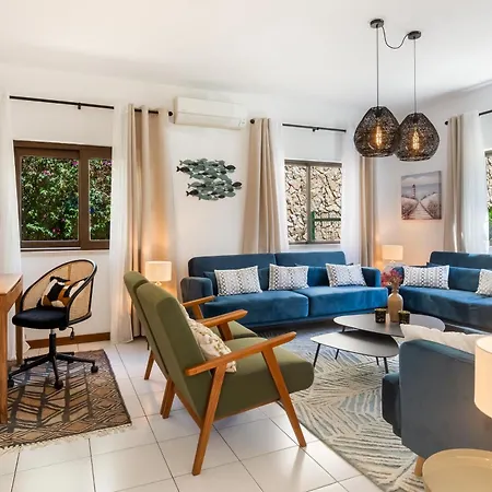 Monte Dourado Apartment *